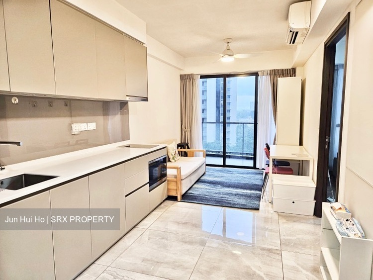 Lake Grande (D22), Condominium #558090201